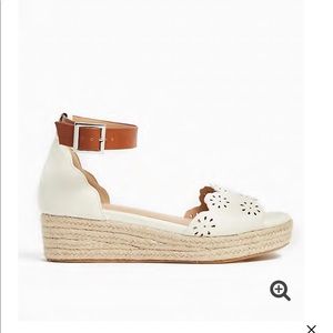 Torrid White faux leather scalloped espadrille